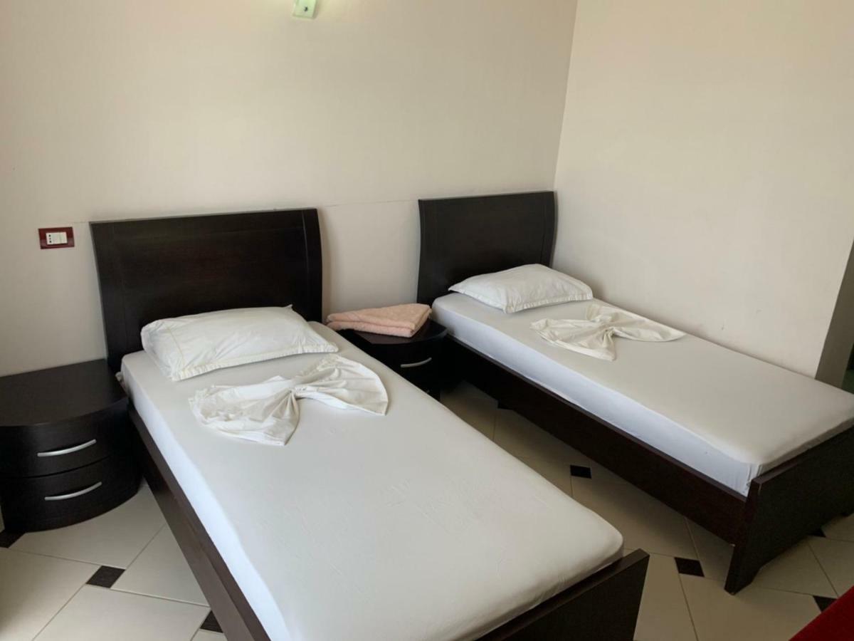 Hotel Ferrara دراس المظهر الخارجي الصورة