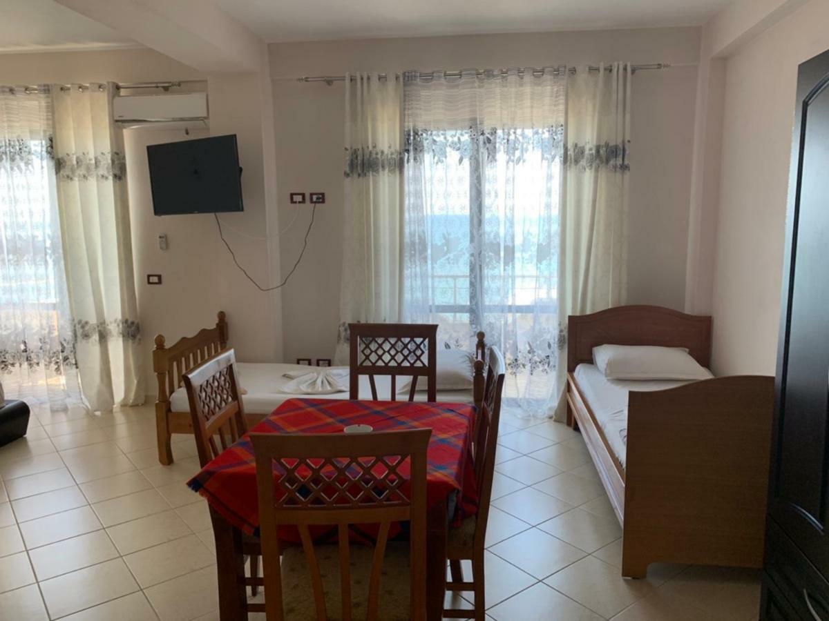 Hotel Ferrara دراس المظهر الخارجي الصورة